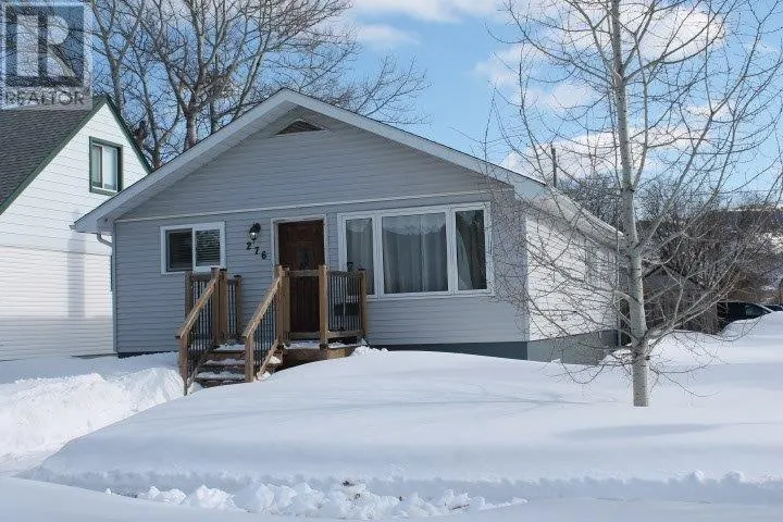 276 Christina ST W, Thunder Bay, Ontario P7E4P4