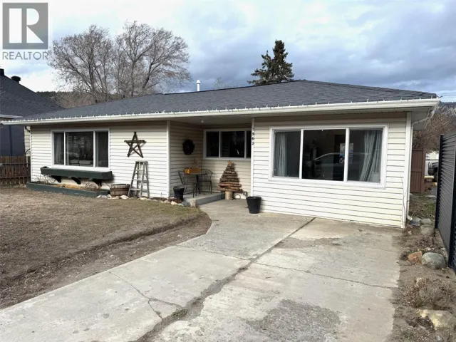 1963 Granite Avenue, Merritt, British Columbia V1K1B8