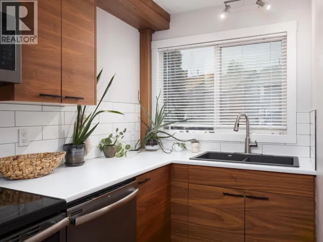 131 101 N TABOR BOULEVARD, Prince George, British Columbia V2M6Y1