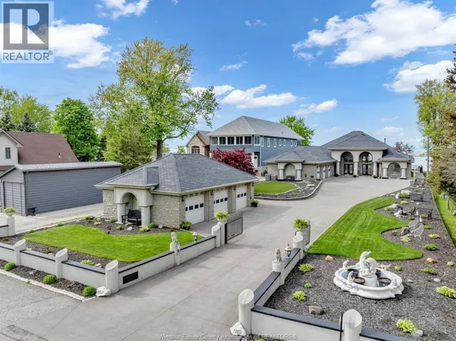 1702 CAILLE AVENUE, Lakeshore, Ontario N8L0J4