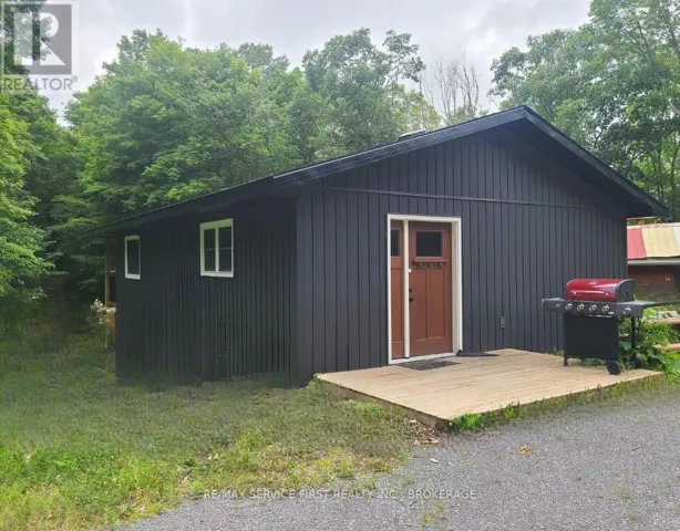7760 CANOE LAKE ROAD, Frontenac (Frontenac South), Ontario K0H1W0