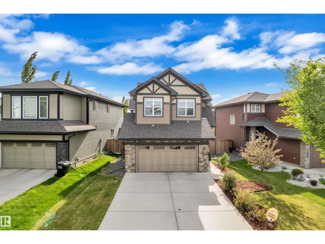 8108 217 ST NW, Edmonton, Alberta T5T4S1