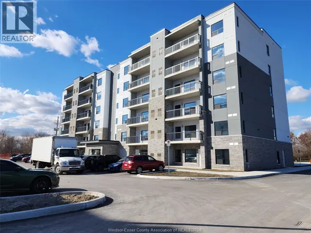 3290 STELLA CRESCENT Unit# 408, Windsor, Ontario N8T0B6