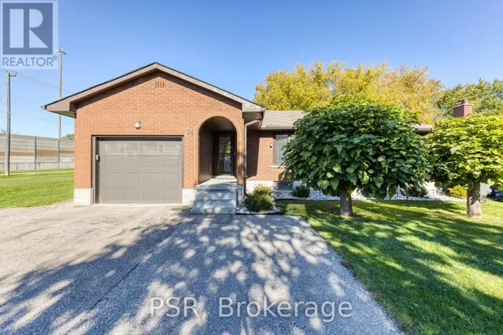 24 BURBANK ROAD, Kitchener, Ontario N2B1E1