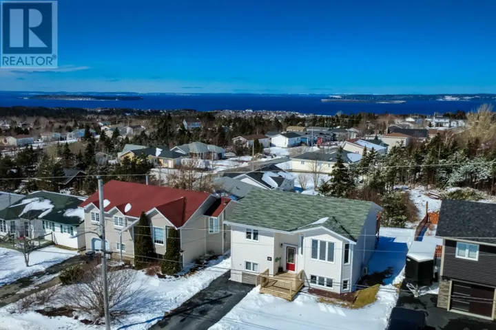 18 Tampa Drive, Conception Bay South, Newfoundland & Labrador A1W4T6