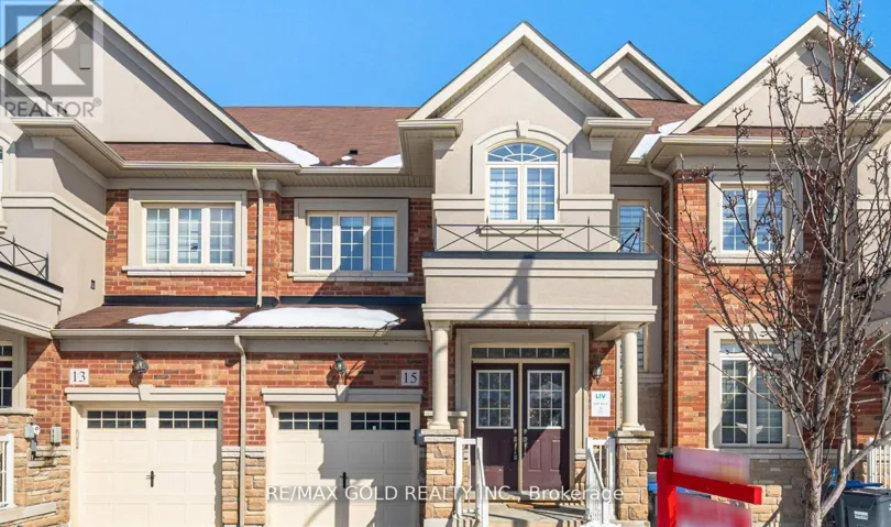 15 HINES STREET, Brampton (Northwest Brampton), Ontario L7A4X4