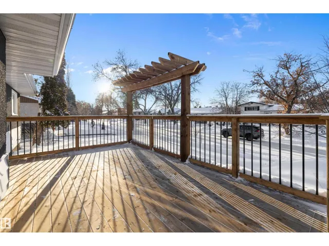49 SHERIDAN DR, St. Albert, Alberta T8N1N1