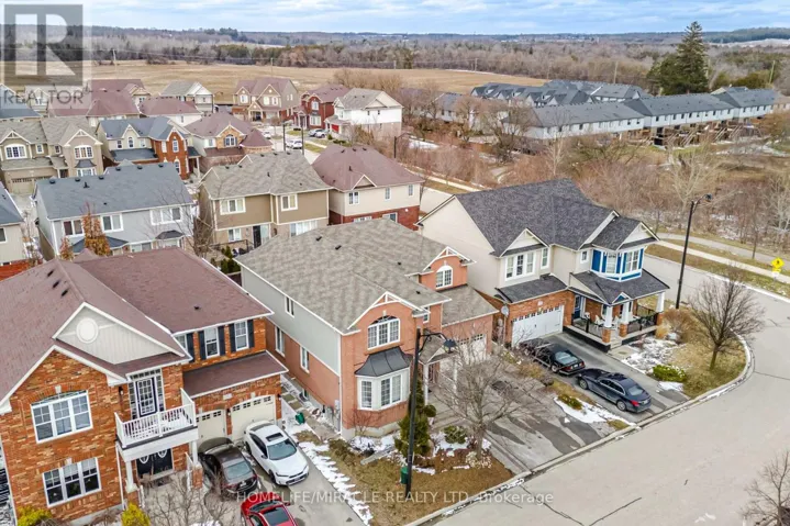 59 APPLE DRIVE, Cambridge, Ontario N3C0E7