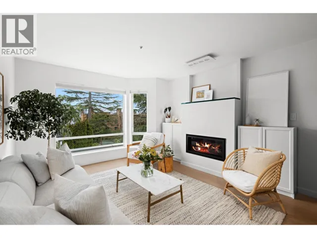 201 2238 W 2ND AVENUE, Vancouver, British Columbia V6K1H9
