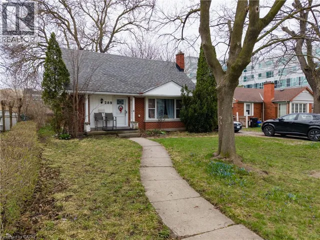 289 ALBERT Street, Waterloo, Ontario N2L3T9