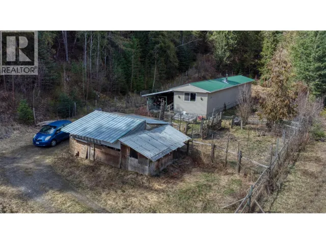 150 North Fork Road, Cherryville, British Columbia V0E2G0