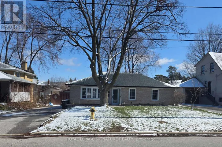 601 CONACHER DRIVE, Toronto (Newtonbrook East), Ontario M2M3M9