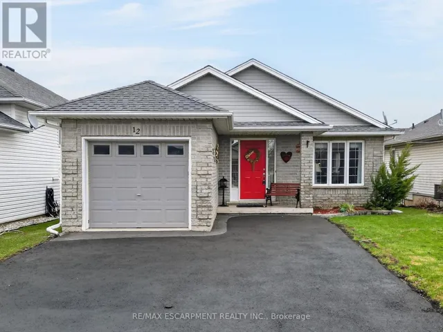 12 COURTNEY CRESCENT, Welland (N. Welland), Ontario L3C7H9