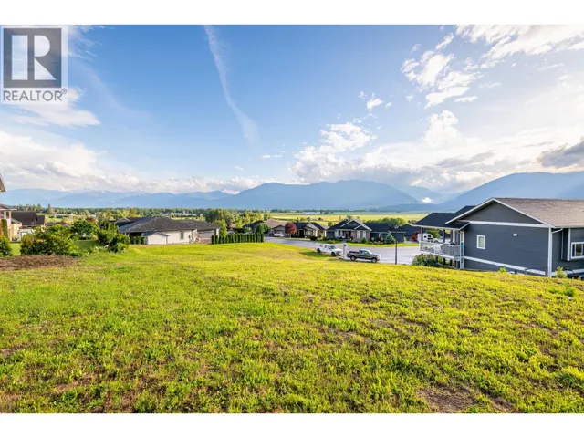 1016 Purcell Crescent, Creston, British Columbia V0B1G3