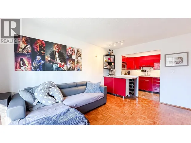 202 2080 MAPLE STREET, Vancouver, British Columbia V6J4P9