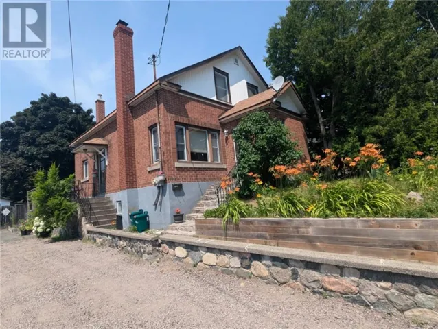 251 D'Youville Street, Sudbury, Ontario P3C5G1