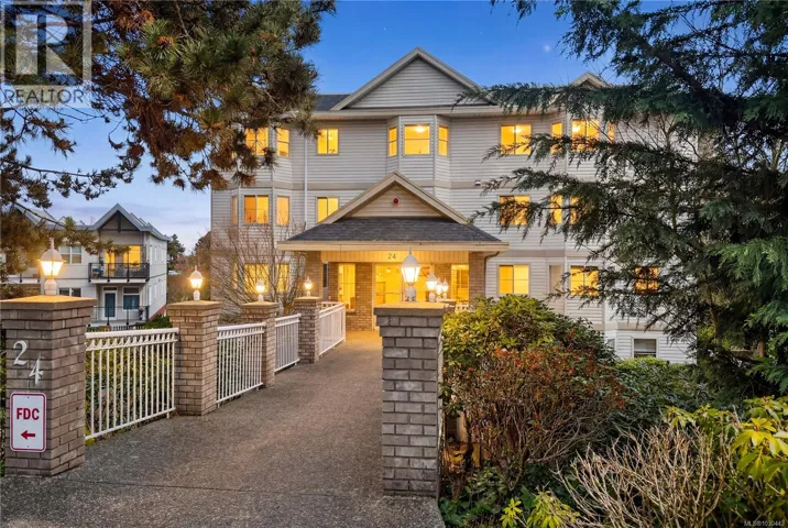 109 24 Prideaux St, Nanaimo, British Columbia V9R2M4