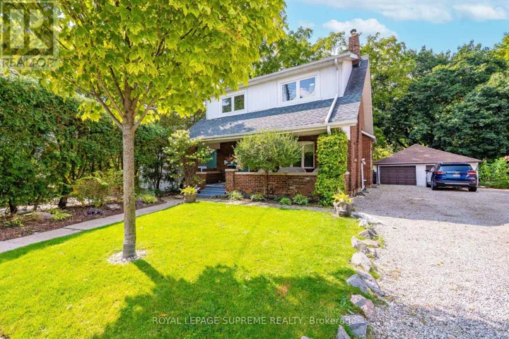 10 KING STREET CRESCENT, Toronto (Weston), Ontario M9N1K6