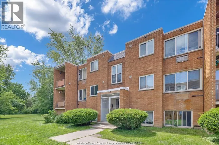 2490 RIVARD AVENUE Unit# 7, Windsor, Ontario N8T2H2