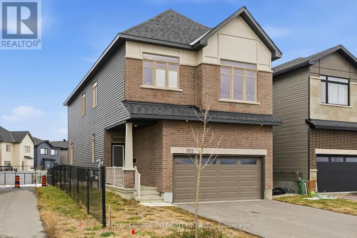 352 MONTICELLO AVENUE, Ottawa, Ontario K2S2S5