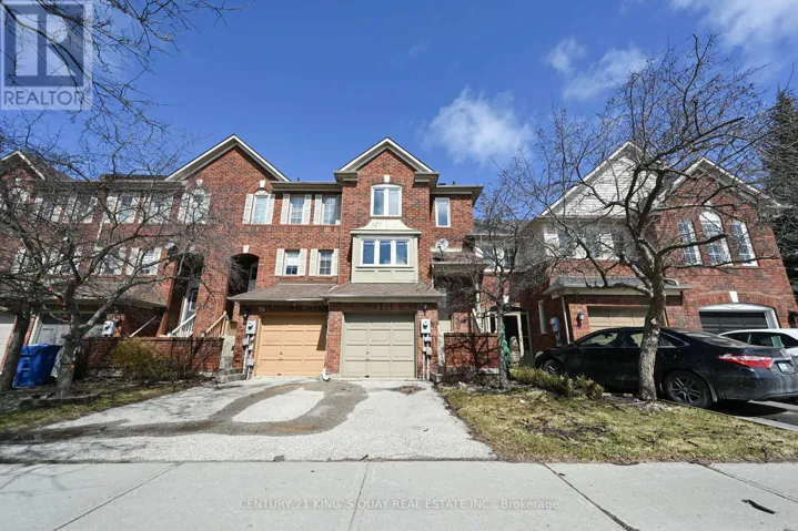 118 MUGFORD ROAD, Aurora (Bayview Wellington), Ontario L4G7J8