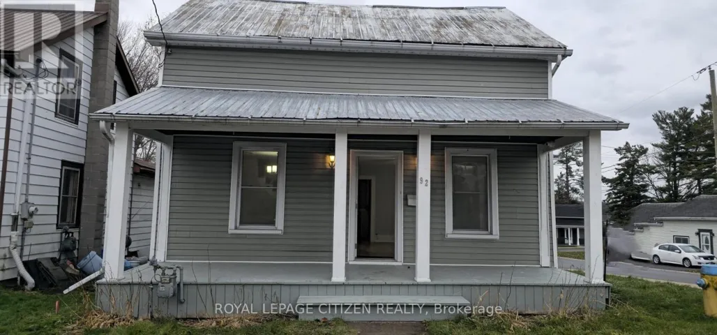 92 MILL STREET W, Greater Napanee (Greater Napanee), Ontario K7R1X9