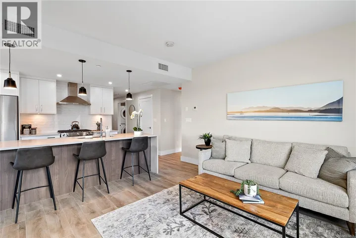 502 2520 Hackett Cres, Central Saanich, British Columbia V8M0C5