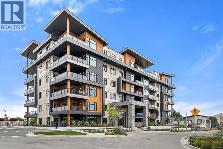 201 2520 Hackett Cres, Central Saanich, British Columbia V8M0C5