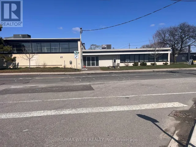 88 INDUSTRY STREET, Toronto (Beechborough-Greenbrook), Ontario M6M4L8