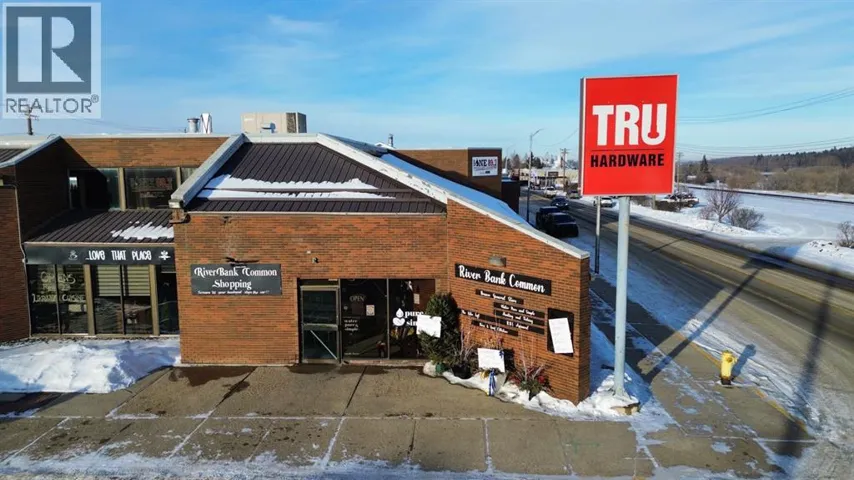 4804 50 Street, Ponoka, Alberta T4J1S1