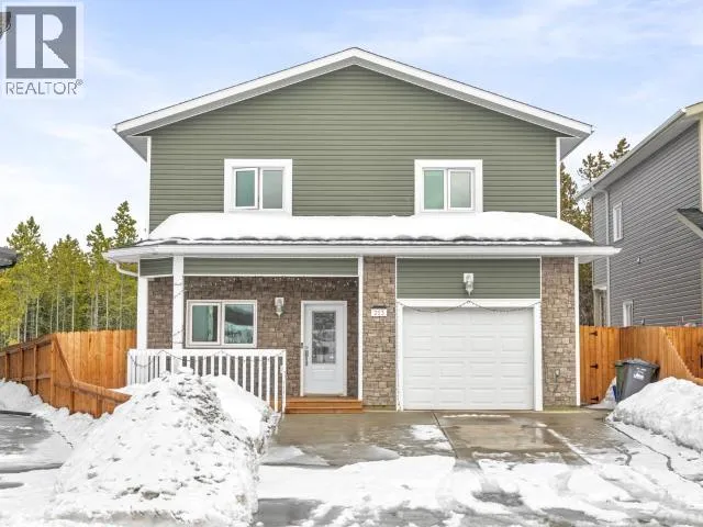 213 NEECHEAH STREET, Whitehorse, Yukon Y1A0S9