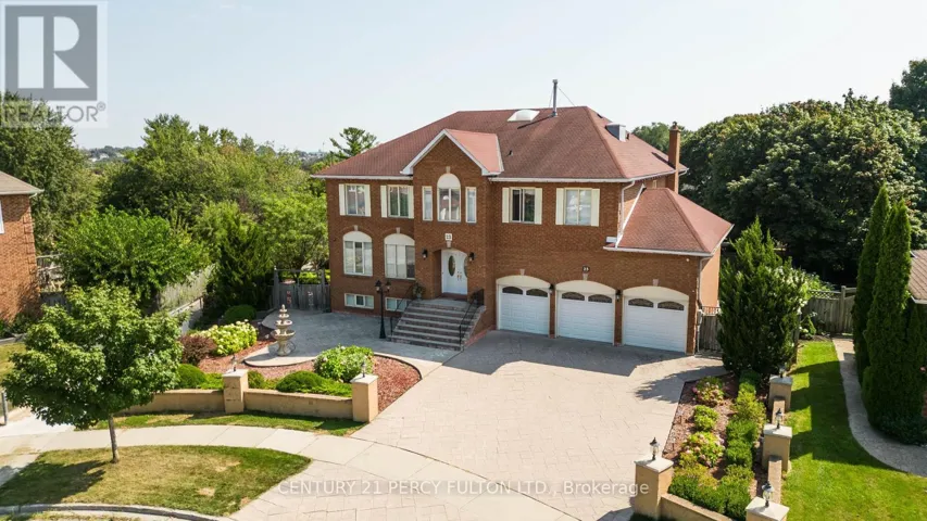 23 LEAH CRESCENT, Ajax (Central West), Ontario L1T3J2