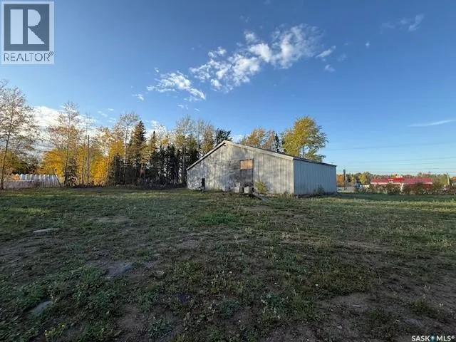 126 & 128 Anson STREET, Air Ronge, Saskatchewan S0J3G0