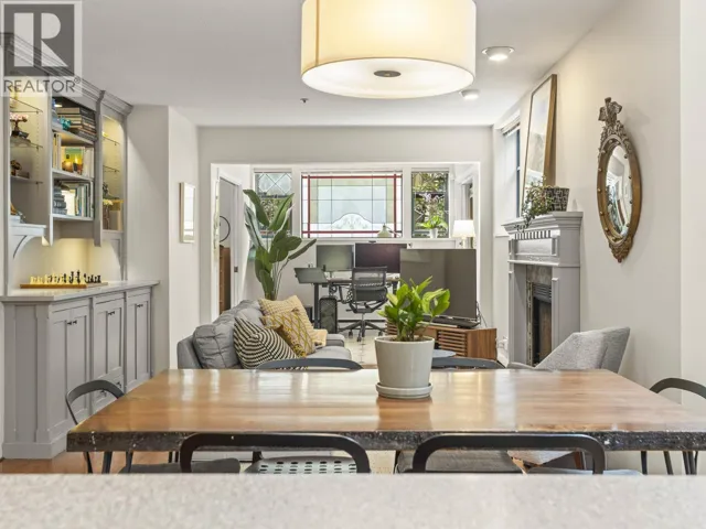 232 W 14TH AVENUE, Vancouver, British Columbia V5Y1X1