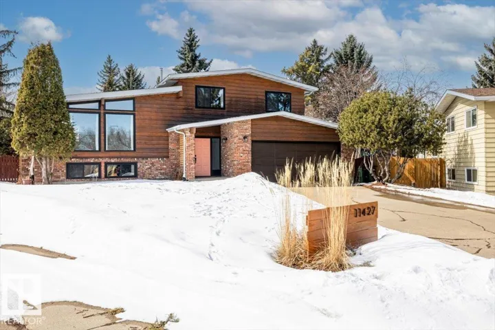 11427 35 AV NW, Edmonton, Alberta T6J2W9