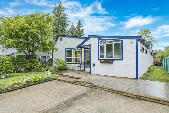 11253 GLENBROOK PLACE, Delta, British Columbia V4C7N5