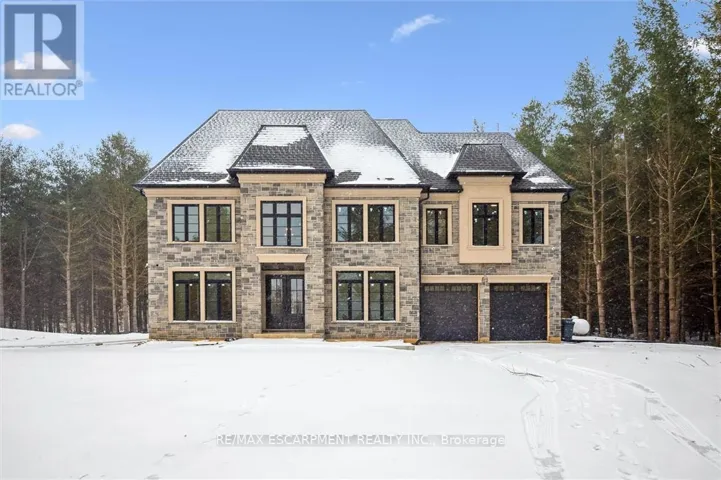 5 WEST HARRIS ROAD, Brantford, Ontario N3T5L4