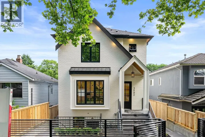 BSMT 3588 PENDER STREET, Vancouver, British Columbia V5K2E3