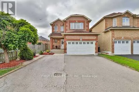 15 AVENIDA STREET, Markham (Middlefield), Ontario L3S4J4