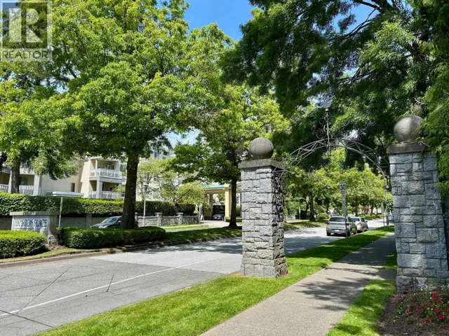 1306 5639 HAMPTON PLACE, Vancouver, British Columbia V6T2H6