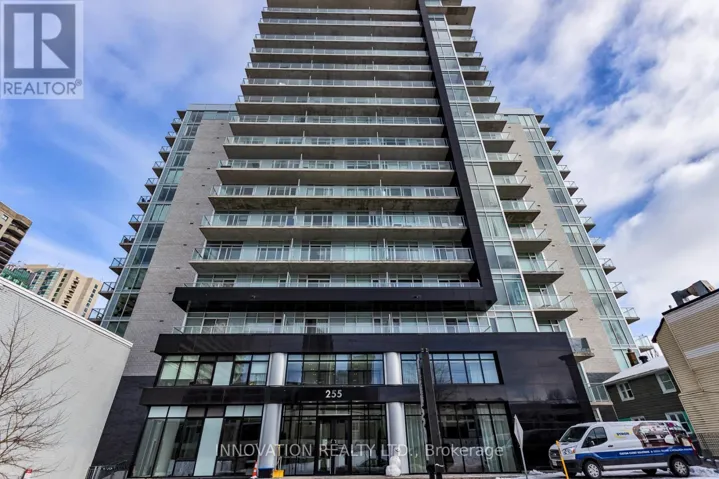 702 - 255 BAY STREET, Ottawa, Ontario K1R0C5
