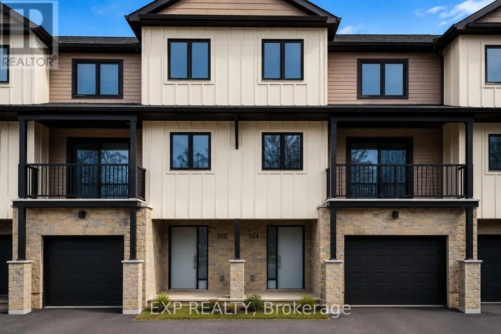 327 VOYAGEUR PLACE, Russell, Ontario K0A1W1