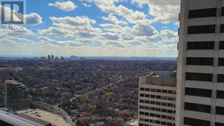 3003 - 8 EGLINTON AVENUE E, Toronto (Mount Pleasant West), Ontario M4P1A6