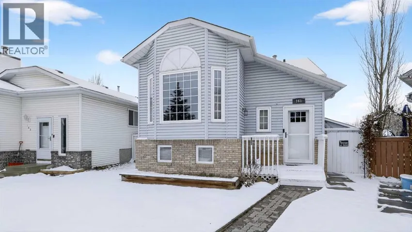 161 Coventry Place NE, Calgary, Alberta T3K4A6