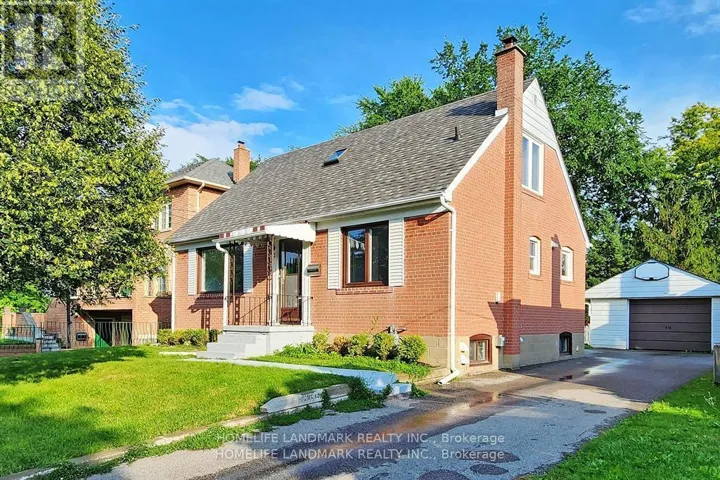 21 PLEASANT AVENUE, Toronto (Newtonbrook West), Ontario M2M1L8