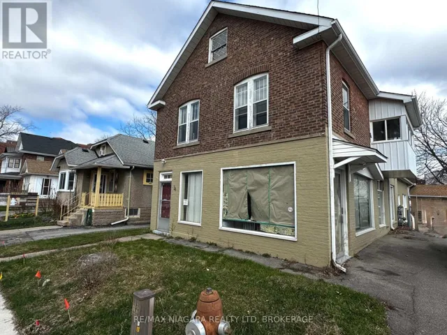 34 AVENUE PLACE, Welland (Welland Downtown), Ontario L3B4B1