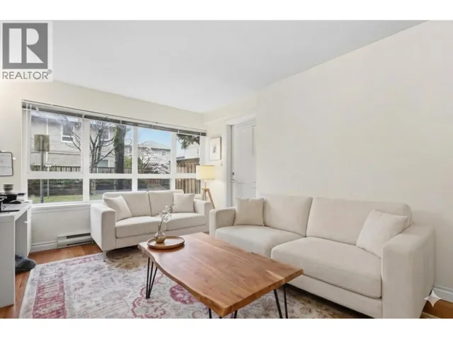 103 3480 YARDLEY AVENUE, Vancouver, British Columbia V5R6B3