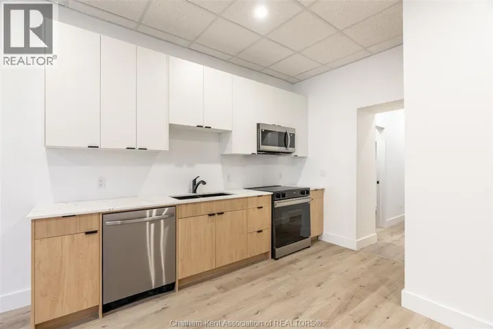 138 King STREET West Unit# 207, Chatham, Ontario N7M1E3