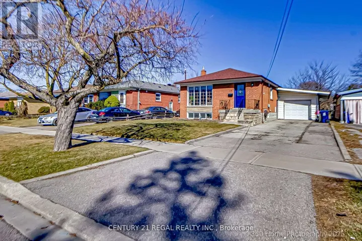17 ELECTRO ROAD, Toronto (Wexford-Maryvale), Ontario M1R2A6