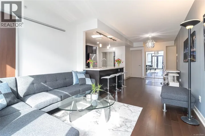 204 760 Johnson St, Victoria, British Columbia V8W0A4